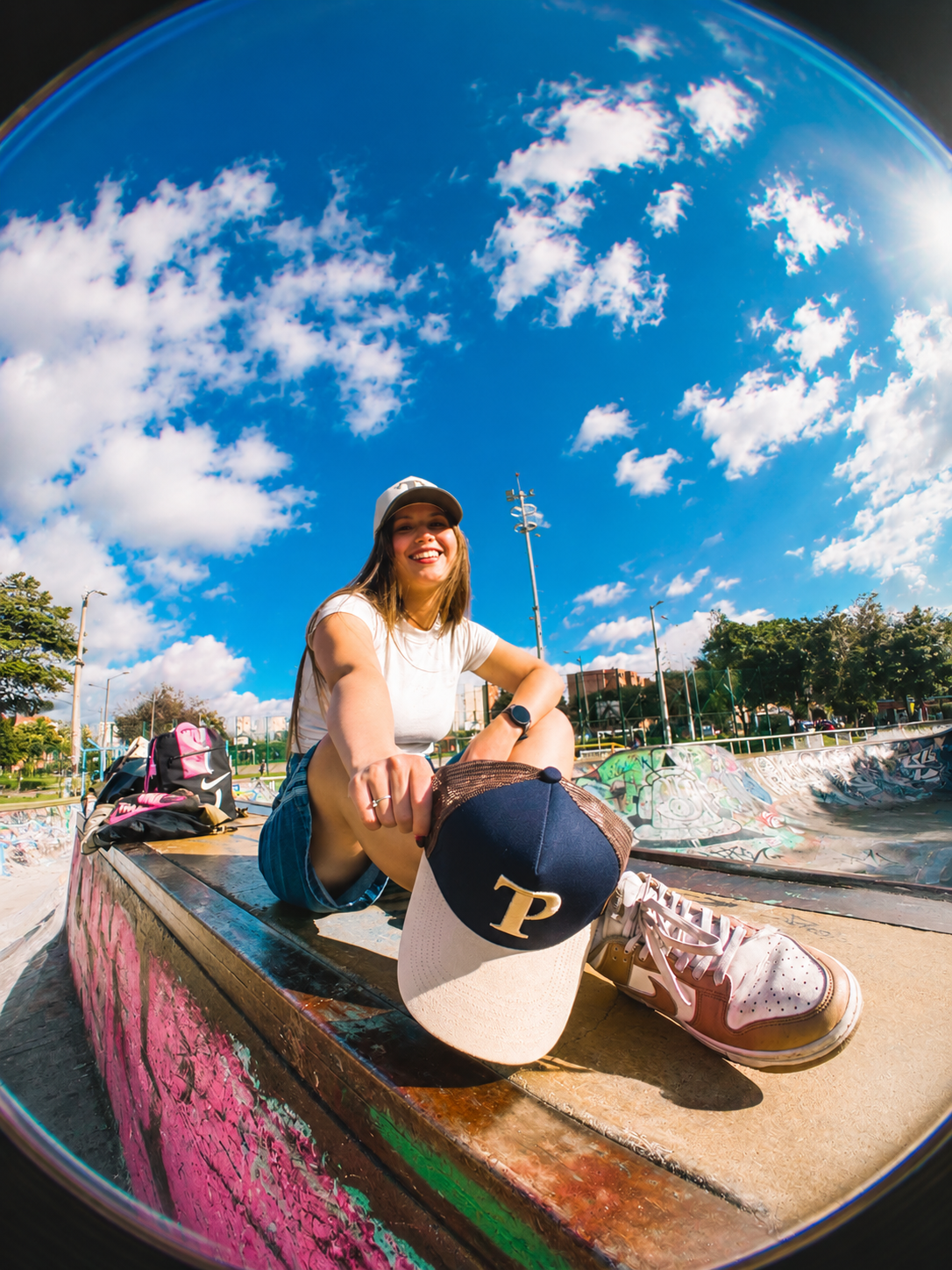 TRIP MESH CAP - NAVY & CREAM